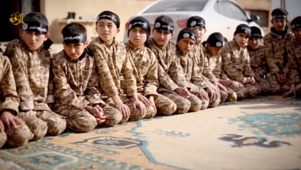 İŞİD Mosulda terror aktları həyata keçirmək üçün xüsusi uşaq qrupu hazırlayıb