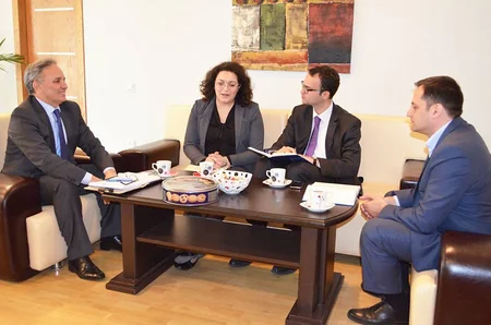 Əflatun Amaşov ATƏT təmsilçisi ilə görüşüb