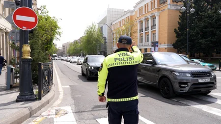 DİN avtobus zolağına daxil olan sürücülərə xəbərdarlıq edib