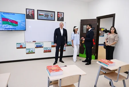 Prezident və Birinci xanım “Sea Breeze”də LANDAU Məktəbinin və “The Grand” apart hotelinin açılışında iştirak ediblər - YENİLƏNİB