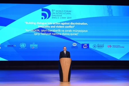 Bakıda V Ümumdünya Mədəniyyətlərarası Dialoq Forumu işə başlayıb, Prezident İlham Əliyev Forumun açılışında iştirak edib - YENİLƏNİB-2