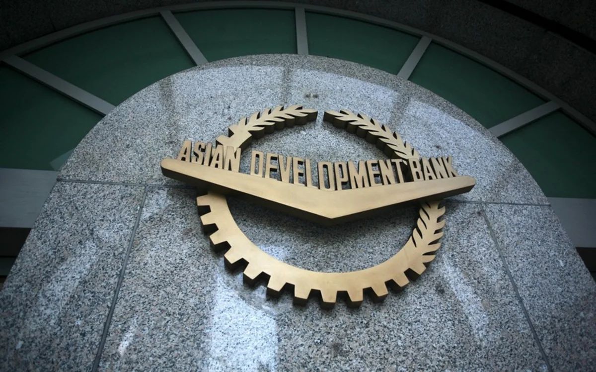 Ekspert: “ADB transformasiya sahəsində liderlərdən biridir”