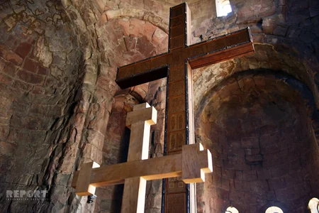 Xristianlığın ilk çağlarından yadigar - Cvari monastırı - FOTOREPORTAJ