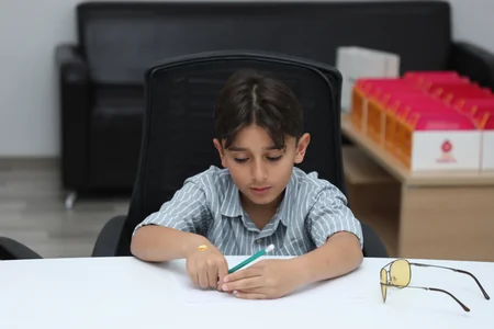 Festive atmosphere at Report News Agency on Children's Day