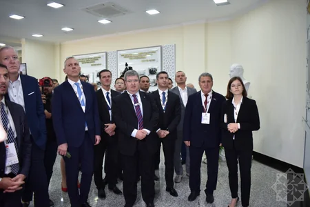 Xarici ölkələrin nümayəndələri beynəlxalq konfransda Naftalan neftinin faydalarından danışıblar
