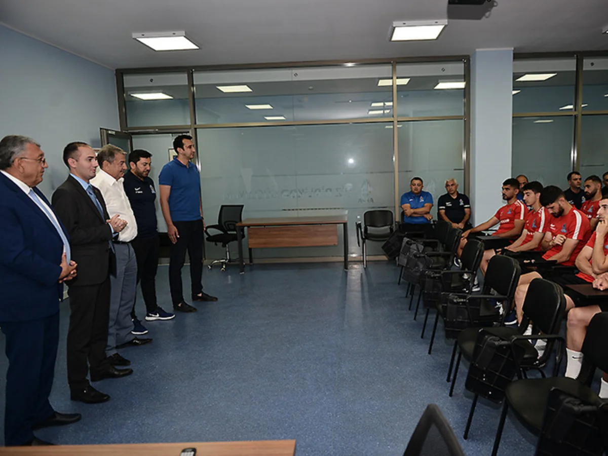 AFFA rəhbərliyi İslamiadaya yollanacaq Azərbaycan millisi ilə görüşüb