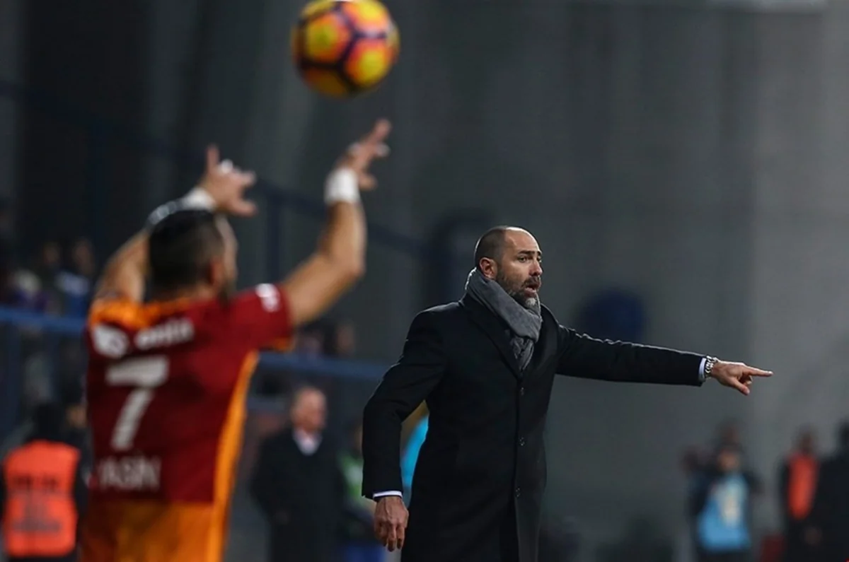 Qalatasarayın yeni baş məşqçisinin adı rəsmən açıqlanıb
