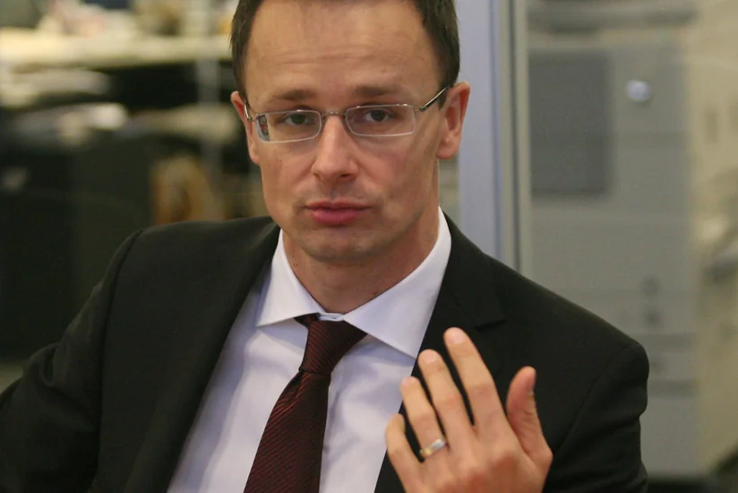 Глава МИД Венгрии посетит Азербайджан