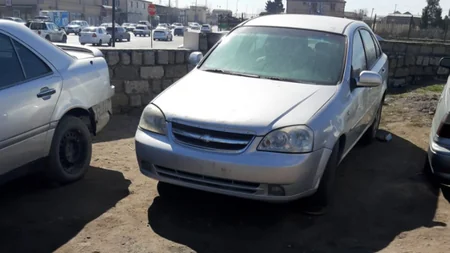 Bakıda ödəmə terminalını oğurlayan şəxslər kameraya düşdü - VİDEO