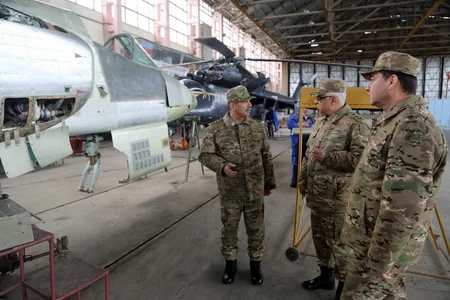Zakir Hasanov takes part in the opening of the Air Force Training Center