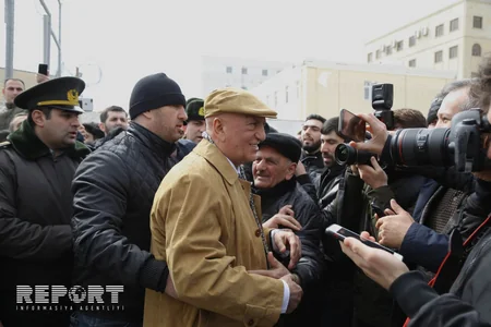 Исполнение распоряжения о помиловании подошло к концу  - ФОТОРЕПОРТАЖ