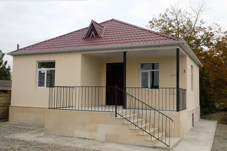 Nazirlik: 9 rayonda şəhid ailələri və Qarabağ əlillərinə ev verilib