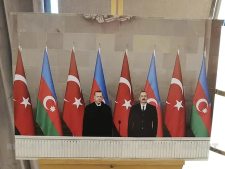 İstanbulda Anım Günü ilə əlaqədar sərgi keçirilib
