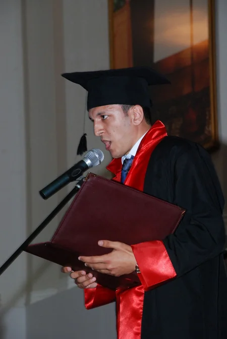 Azərbaycan tibb universitetinin məzunları Hippokrat andı içiblər