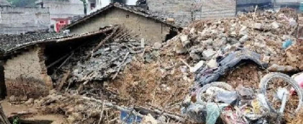 Çində torpaq sürüşməsi nəticəsində azı 41 nəfər itkin düşüb