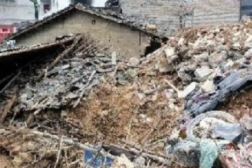 Çində torpaq sürüşməsi nəticəsində azı 41 nəfər itkin düşüb