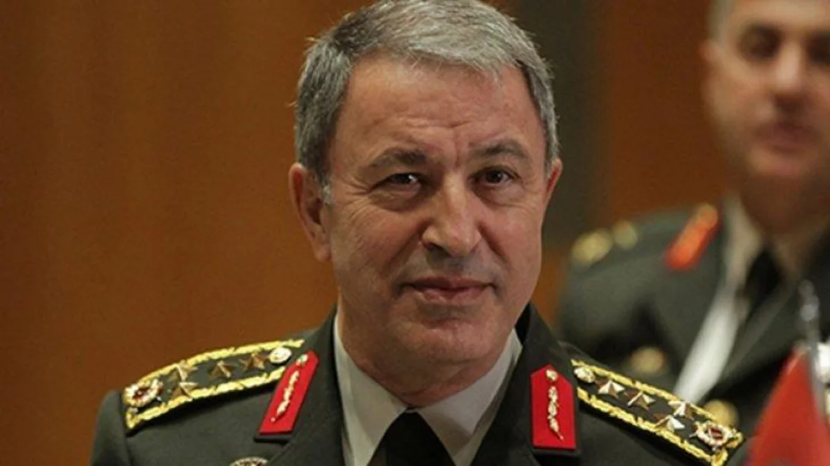 Turkish Defense Minister visits border regions with Azerbaijan, Iran and Armenia