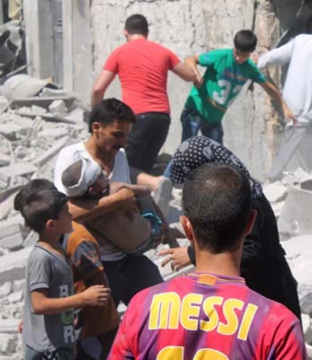 ​Suriyada bir məhəlləyə hücumda 15 nəfər ölüb, onlarla insan yaralanıb - FOTO