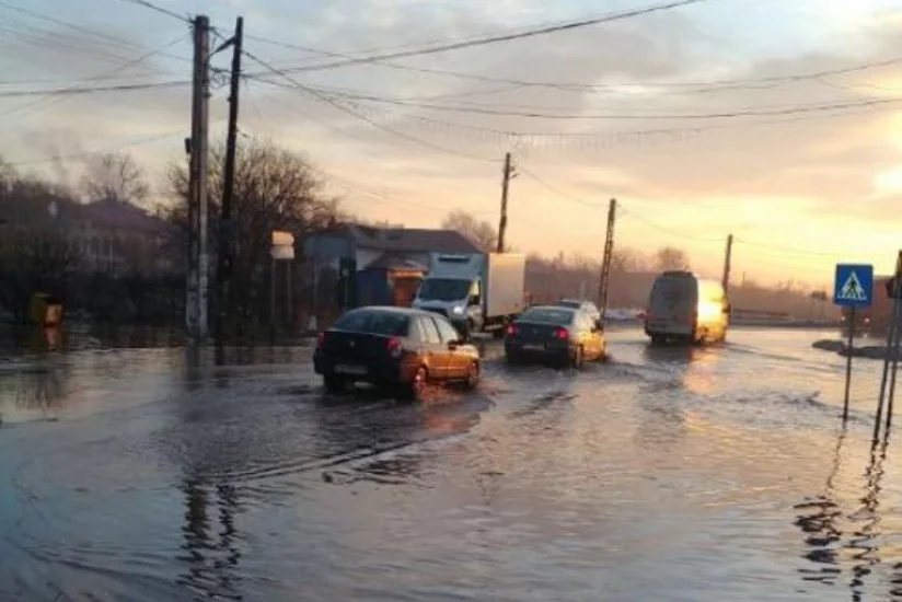 Rumıniyada daşqınlar nəticəsində 14 rayon su altında qalıb