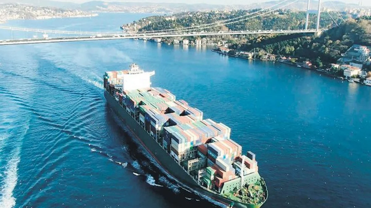 Ankara increases fees for crossing Turkish Straits