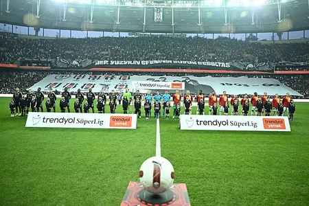 Суперлига Турции: Галатасарай победил Бешикташ