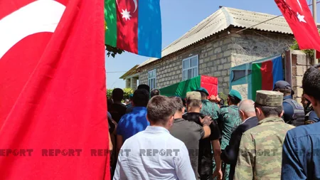 Шехида-военнослужащего ГПС похоронили в родном селе