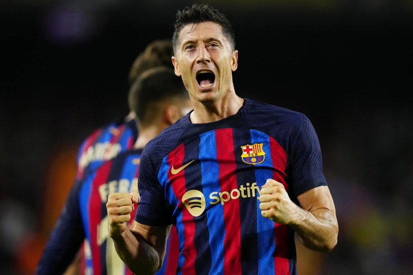 Levandovski Barselona ilə müqavilənin müddətini uzatmaq istəyir