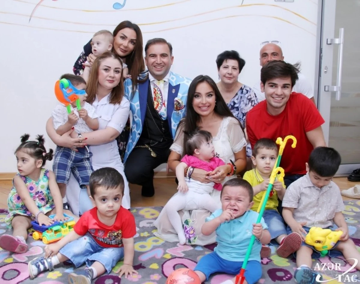 Bakıdakı 1 nömrəli körpələr evinin sakinləri ilə görüş