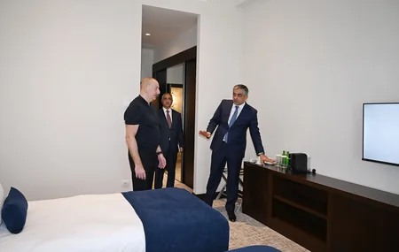 Prezident Xankəndidə əsaslı təmir və bərpadan sonra “Palace” hotelinin açılışında iştirak edib - YENİLƏNİB