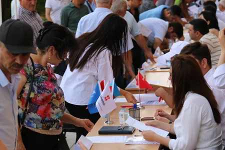 Gəncədə əmək yarmarkası keçirilib