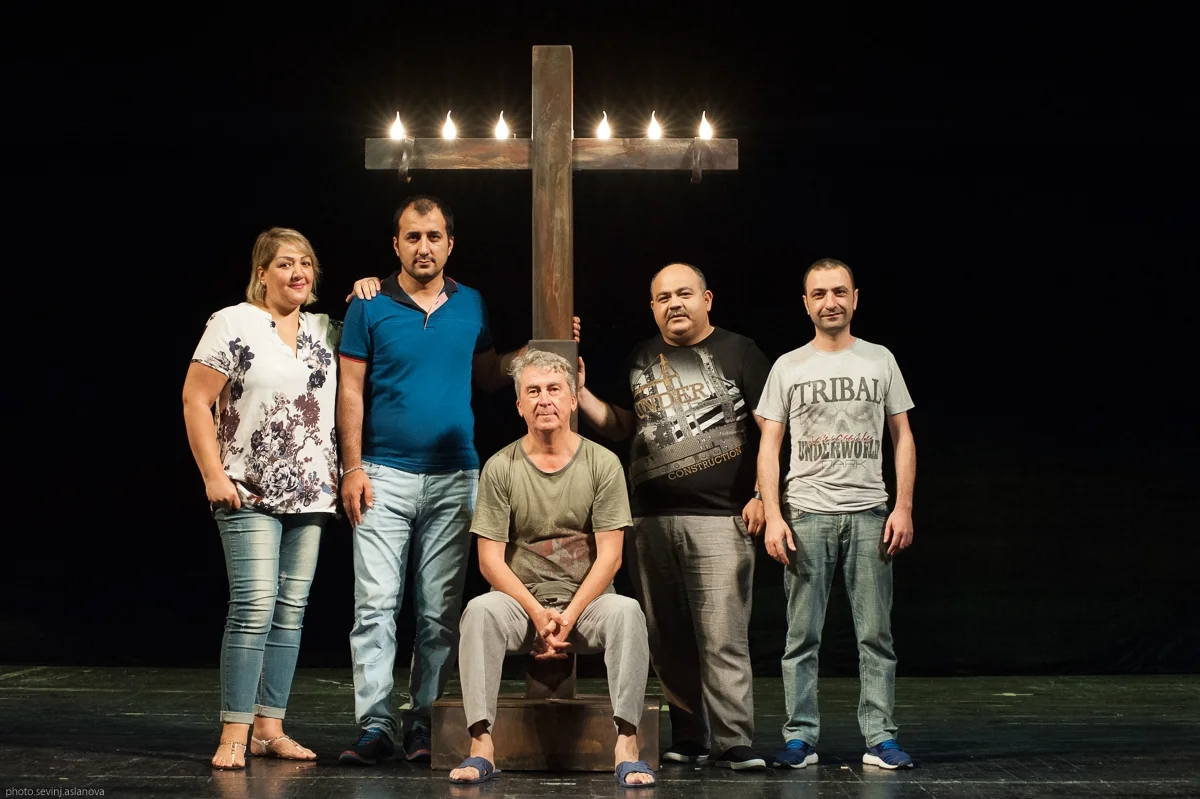 Akademik Milli Dram Teatrının kollektivi Bolqarıstanda beynəlxalq festivalda iştirak edəcək