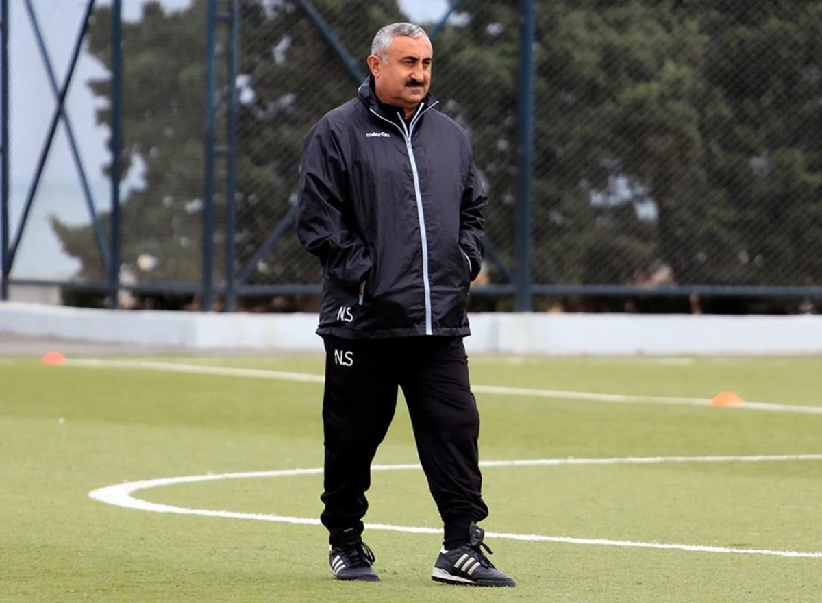 Nazim Süleymanov: Əfran millinin aparıcı futbolçusudur, belə etməməlidir