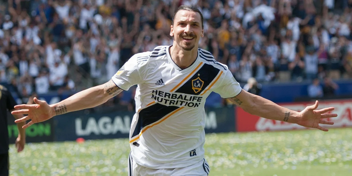 KİV: Zlatan İbrahimoviç Milanla razılıq əldə edib
