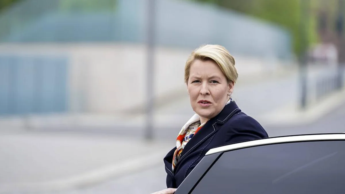 German family minister resigns amid plagiarism scandal