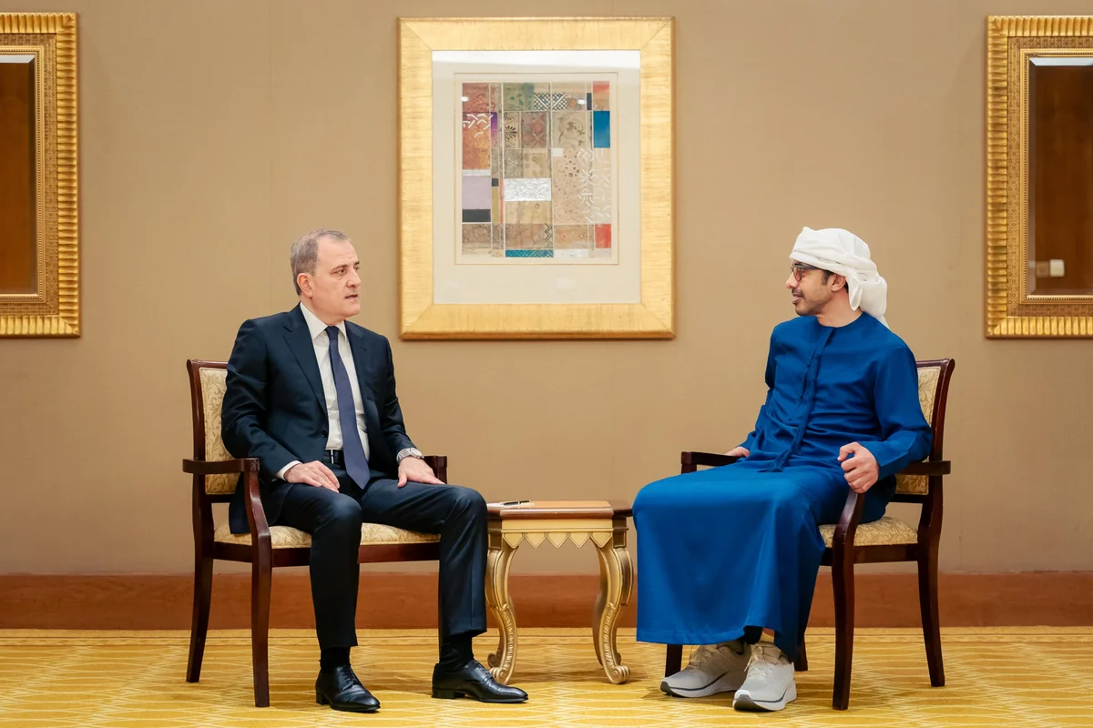 Jeyhun Bayramov briefs UAE counterpart about post-conflict situation in South Caucasus