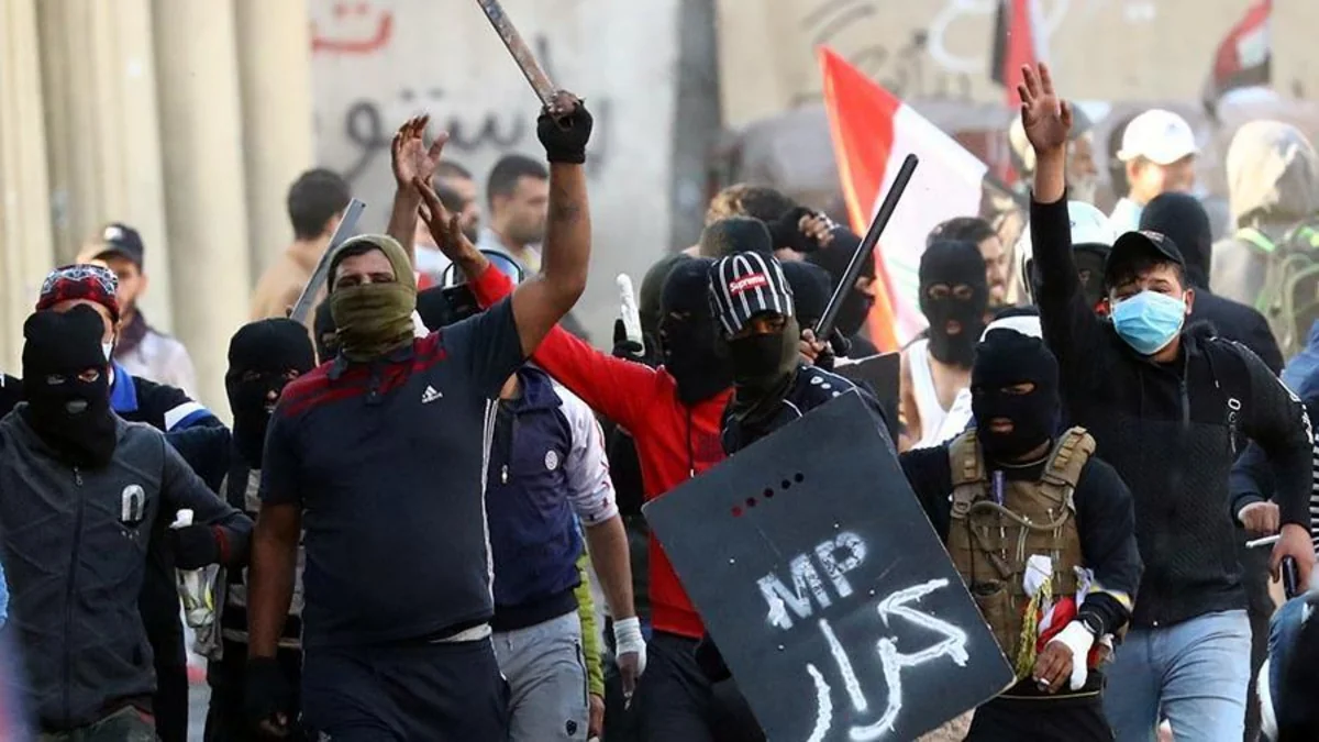 КСИР задержал около 100 лидеров протеста в Иране