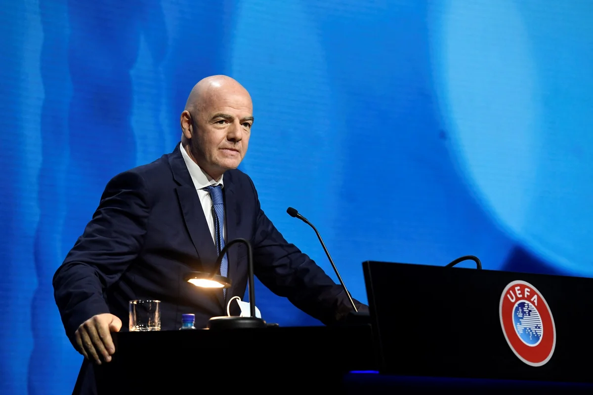 FIFA prezidenti: AFFA ölkədə və regionda futbolu inkişaf etdirəcək