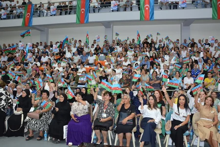 Tənzilə Rüstəmxanlı təşviqat kampaniyaları içərisində ən böyük görüşünü keçirib