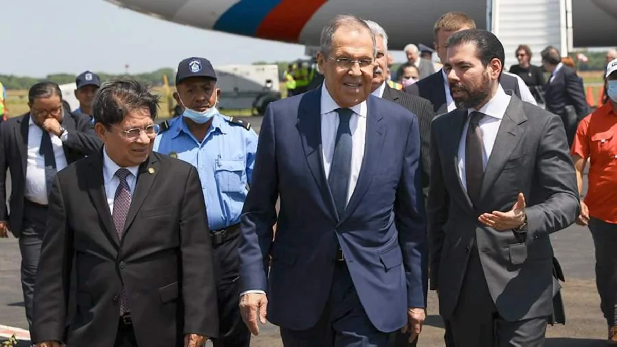 Lavrov Nikaraquada səfərdədir