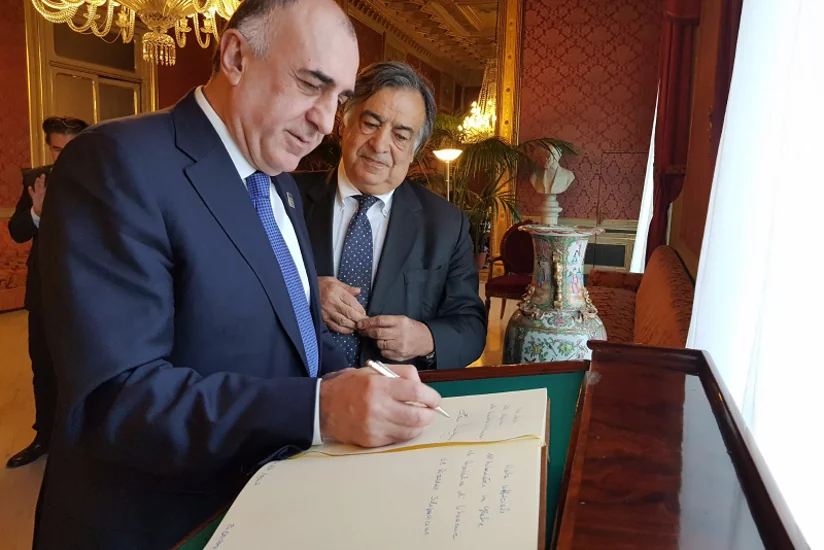 Elmar Məmmədyarov Palermo şəhərinin meri ilə görüşüb