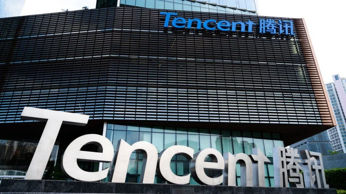 Çin “Tencent”in 2 şirkətinin birləşməsinin qarşısını alıb