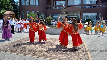 Lənkəran məktəblilərinin yay festivalı keçirilib