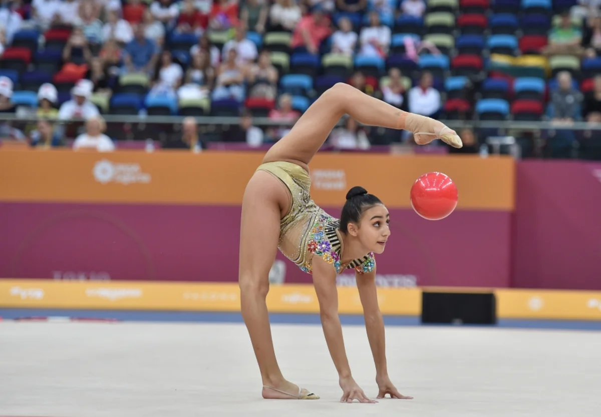 Bakıdakı Dünya Kubokunda iştirak edəcək Azərbaycanın bədii gimnastları açıqlanıb