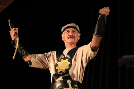 Lənkəran teatrı “Casus” tamaşasının premyerasına hazırlaşır
