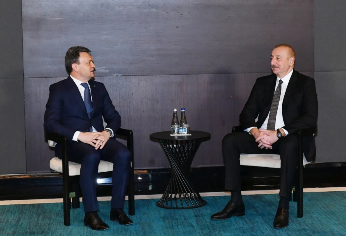 İlham Əliyev Kişineuda Moldovanın Baş naziri ilə görüşüb
