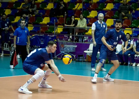 Kişi voleybolçular arasında Azərbaycan çempionatı start götürüb