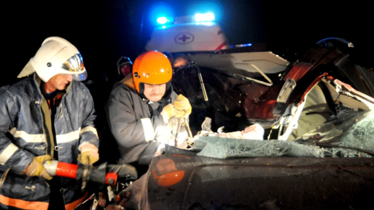 Rusiyada sərnişin avtobusu yük maşını ilə toqquşub, 14 nəfər ölüb