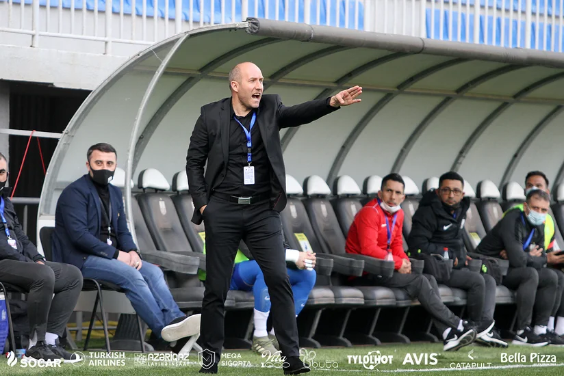 Samir Abasov: Gedək AFFA-ya yalvaraq ki, azarkeşləri stadiona buraxsınlar