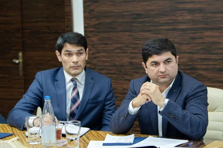 Vergilər Nazirliyində iqtisadçı ekspertlərlə görüş keçirilib