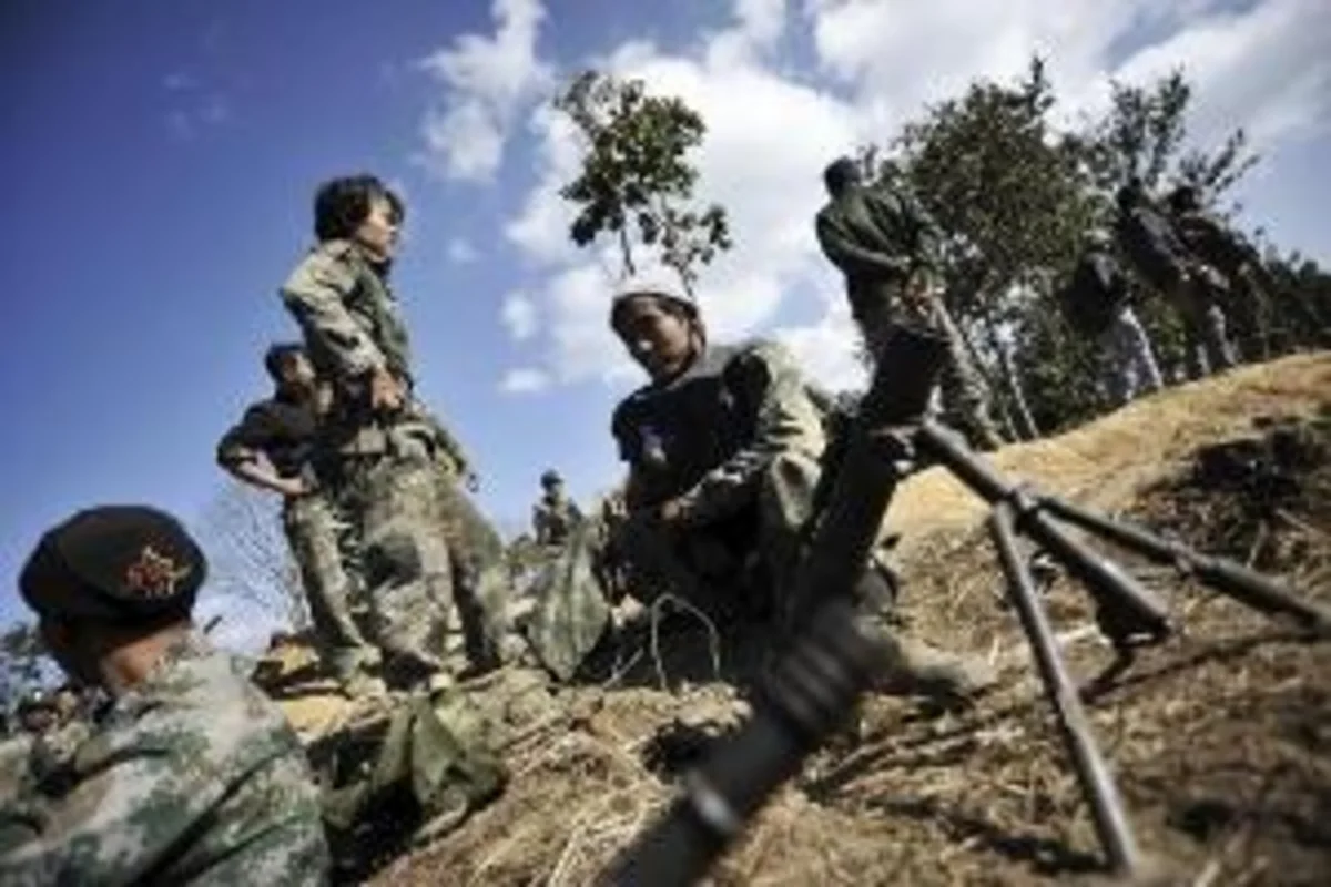 Atışma səbəbindən 2 minə yaxın insan Çin-Myanma sərhədində qalıb